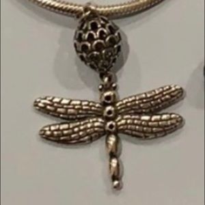 Pandora dragonfly